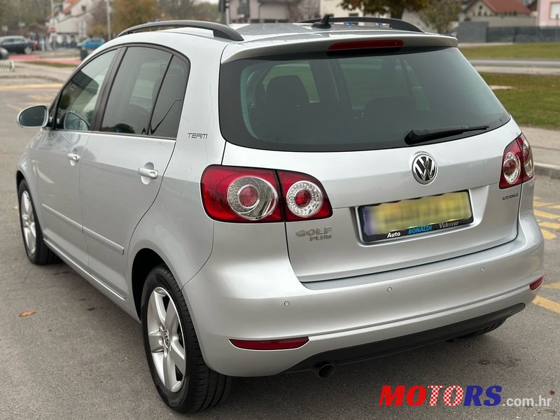 2011' Volkswagen Golf Plus 1,6 Tdi photo #3