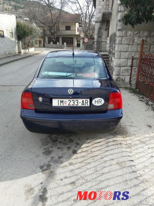 1999' Volkswagen Passat 2,5 Tdi photo #1