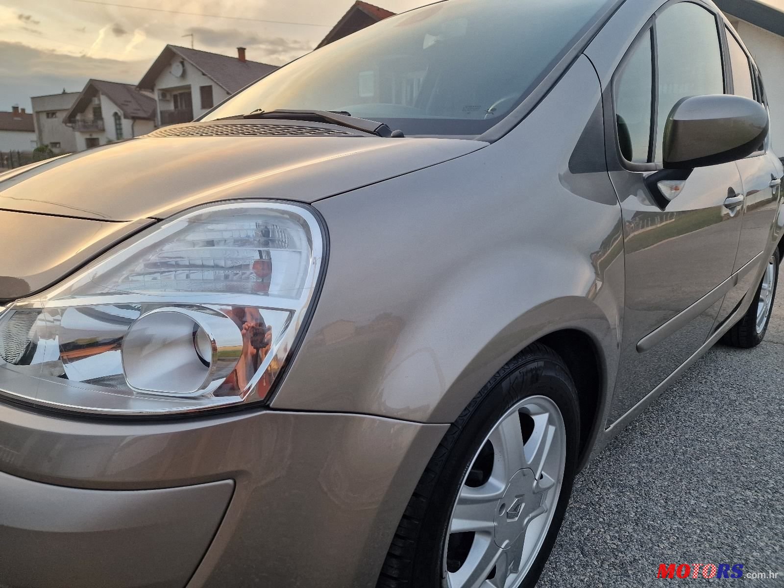 2010' Renault Modus 1,5 Dci photo #2