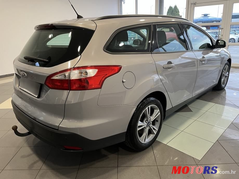 2014' Ford Focus Karavan photo #5