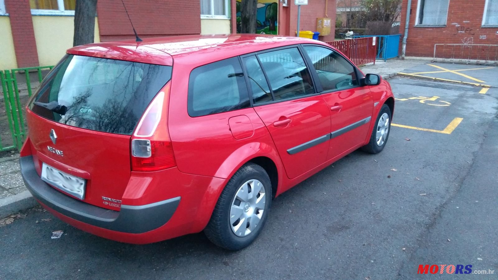 2007' Renault Megane photo #2