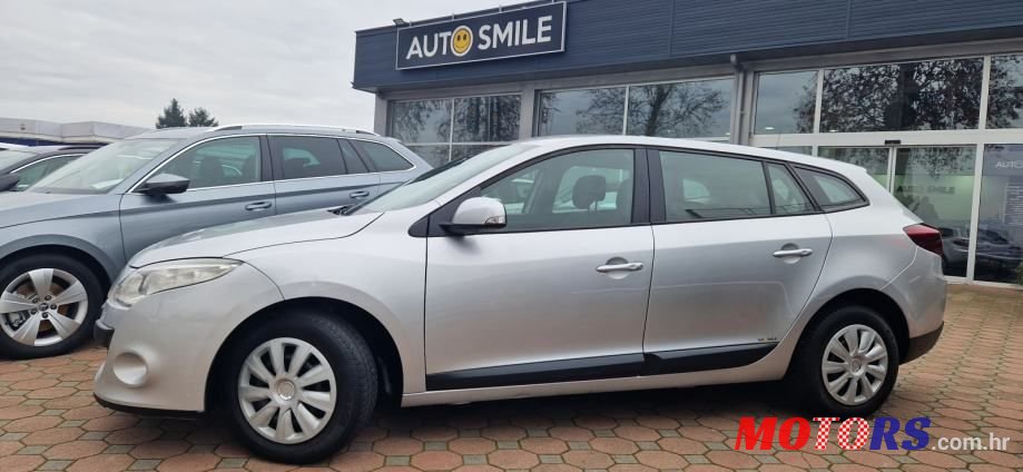 2010' Renault Megane Grandtour 1,5 Dci photo #1
