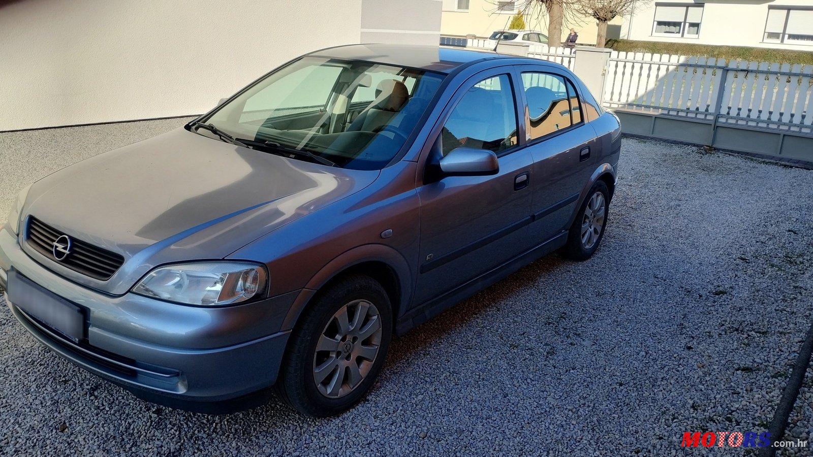 2006' Opel Astra 1.4 16v photo #2