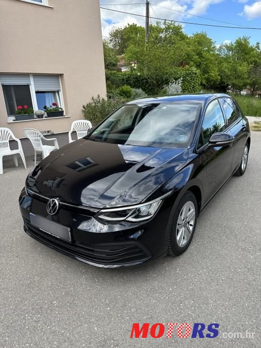 2020' Volkswagen Golf VIII 2,0 Tdi photo #2