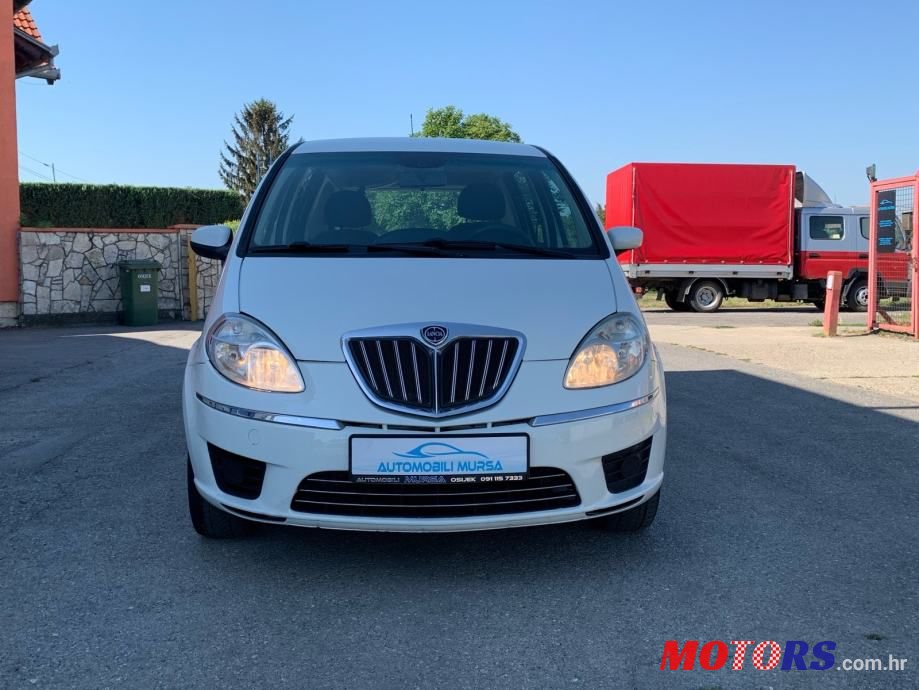 2010' Lancia Musa 1,4 I photo #2