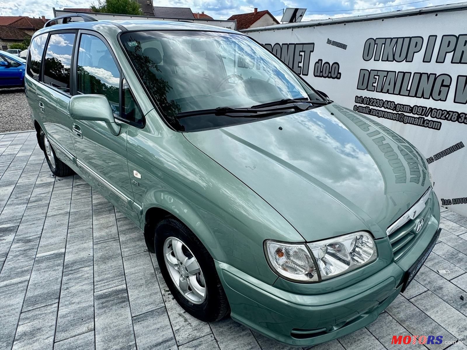 2006' Hyundai Trajet 2,0 Crdi Gls photo #4