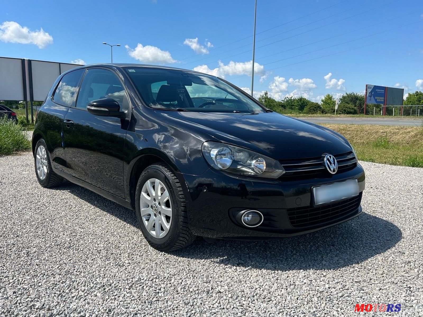 2010' Volkswagen Golf VI 1,6 Tdi photo #3