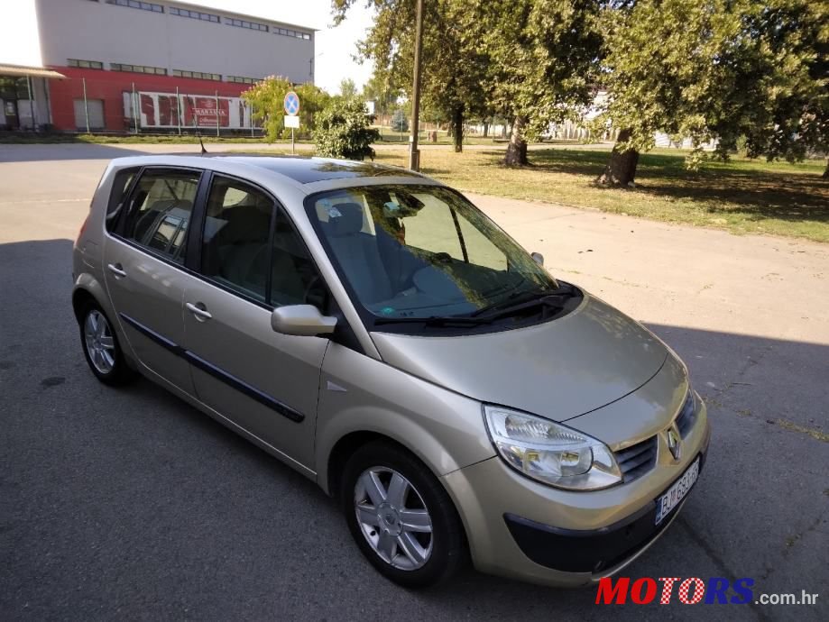 2007' Renault Megane Scenic 1.6 16V photo #2