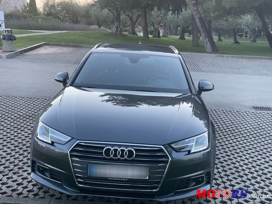 2016' Audi A4 Avant photo #3