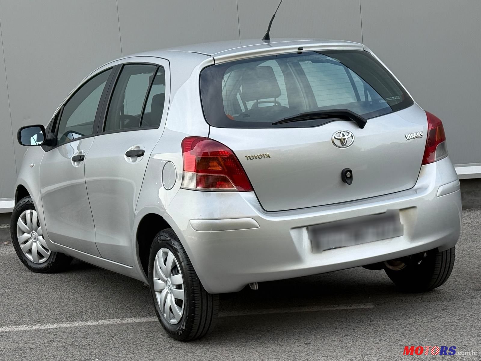 2009' Toyota Yaris 1,0 Vvt-I photo #3