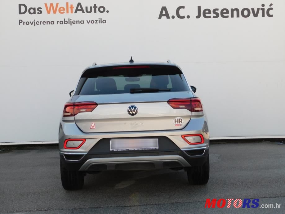 2022' Volkswagen T-Roc 2,0 photo #5