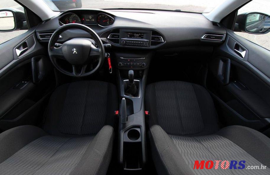 2014' Peugeot 308 1,6 Hdi photo #2