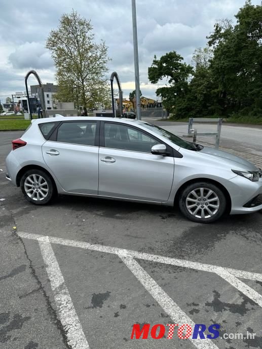 2018' Toyota Auris 1,4 photo #3