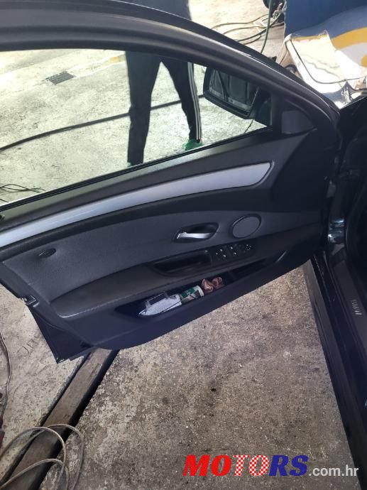 2008' BMW Serija 5 Touring 530Xd photo #6