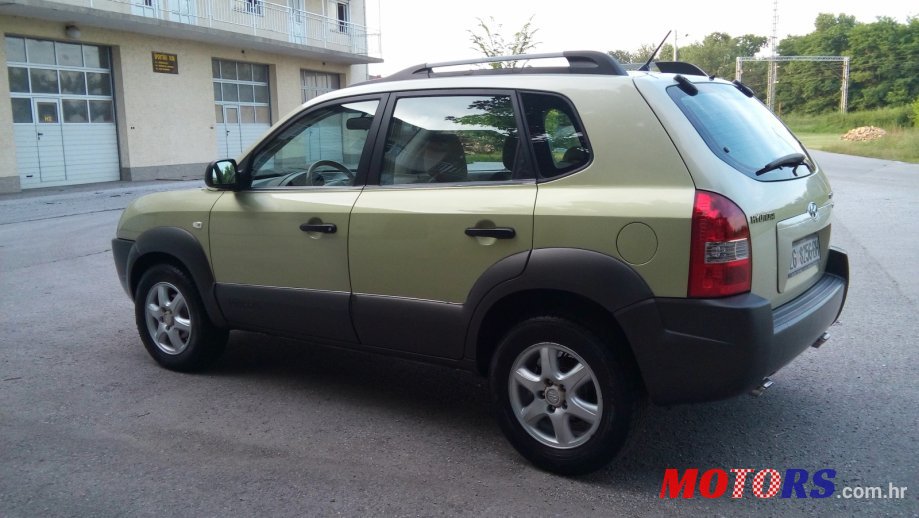 2005' Hyundai Tucson photo #2