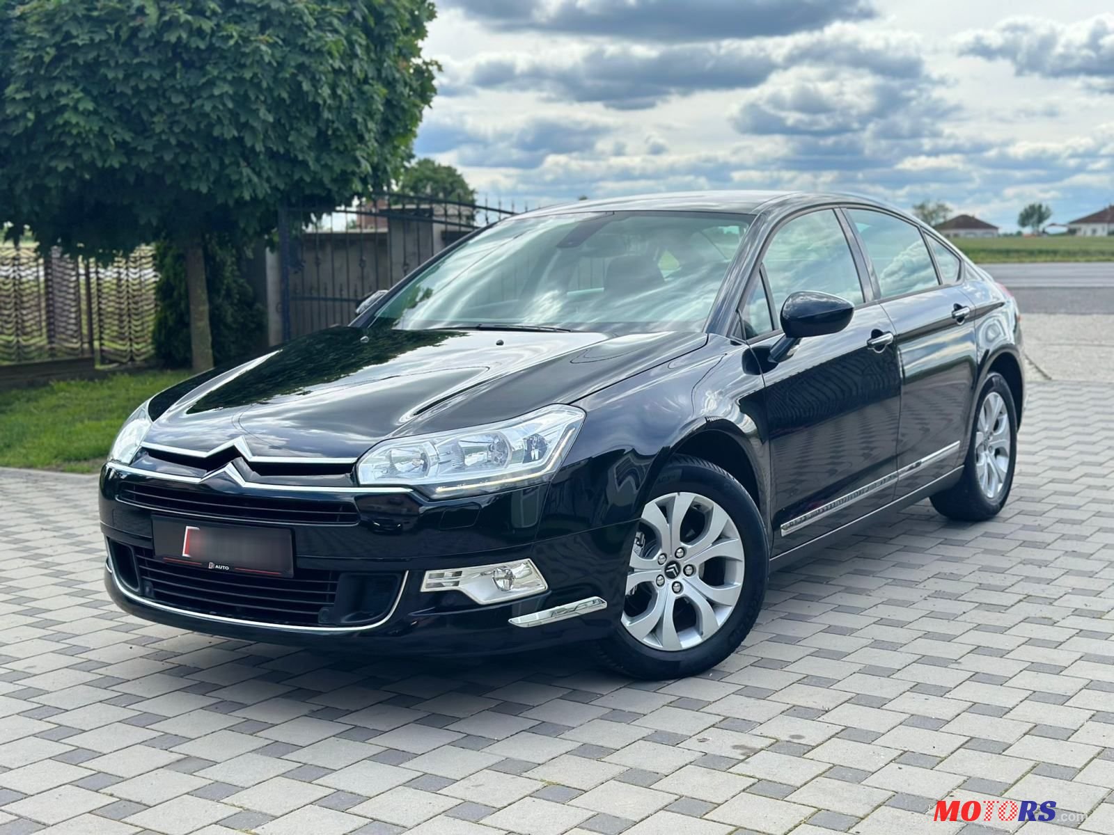 2011' Citroen C5 1,6 Hdi photo #1