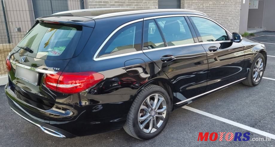 2015' Mercedes-Benz C-Klasa C 200 Karavan photo #4