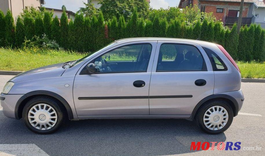 2005' Opel Corsa photo #3