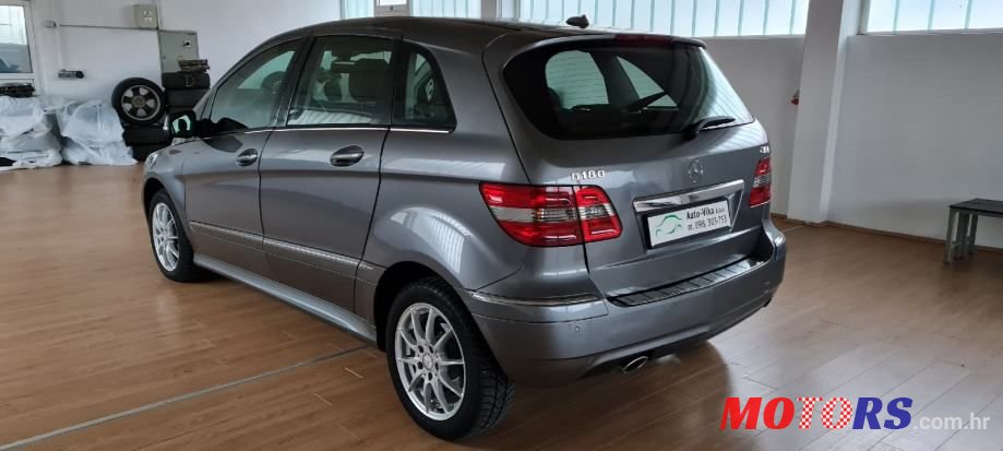 2009' Mercedes-Benz B-Klasa 180 Cdi photo #2