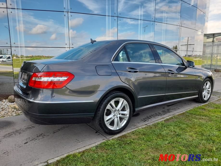 2010' Mercedes-Benz E-Klasa 220 Cdi photo #5