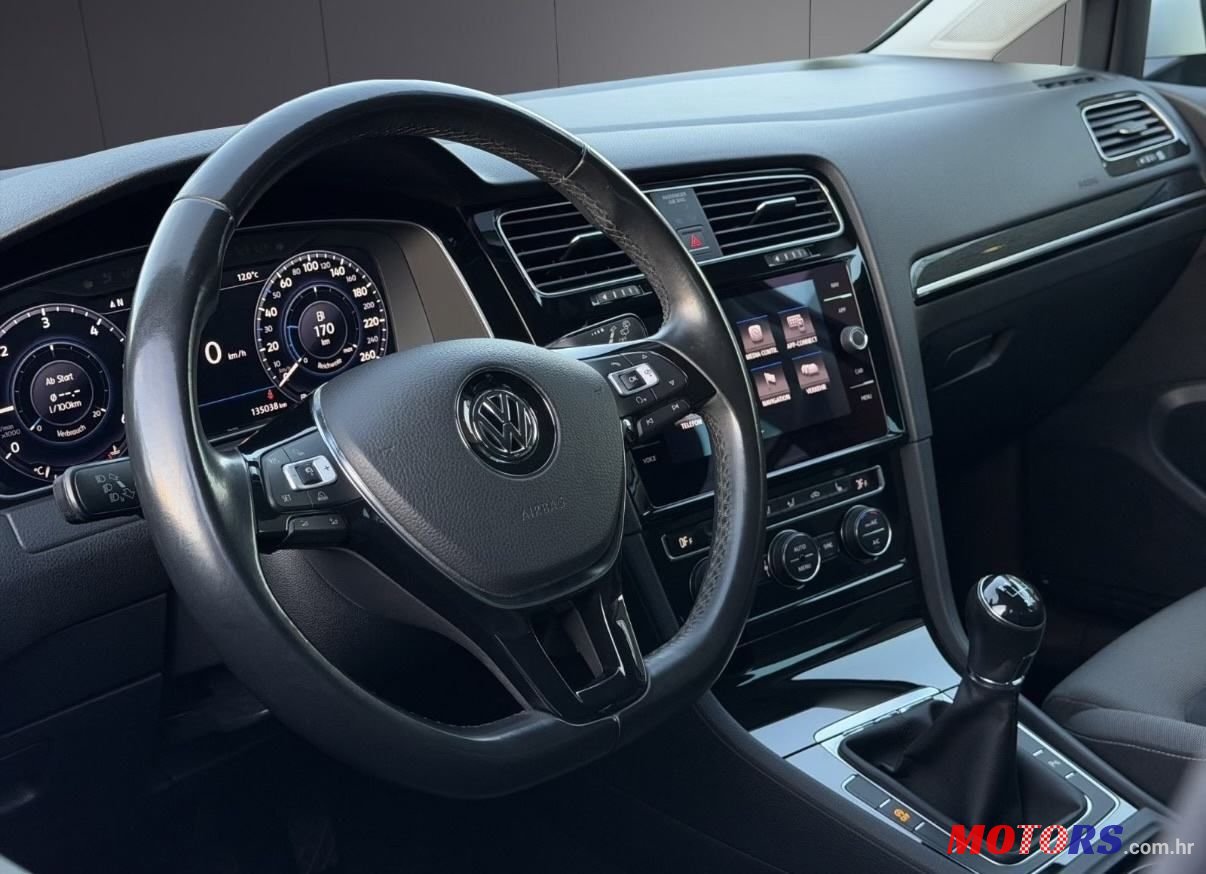 2017' Volkswagen Golf VII 2,0 Tdi photo #5