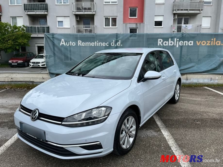2018' Volkswagen Golf 7 1,6 Tdi photo #1