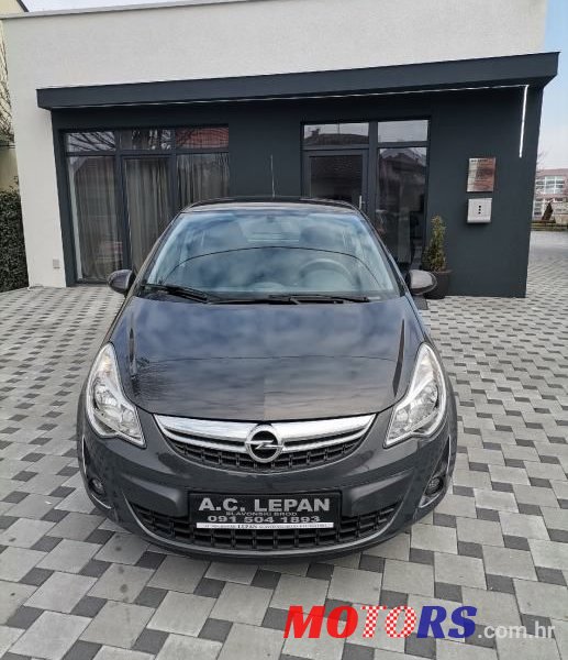 2013' Opel Corsa 1,3 Cdti photo #1