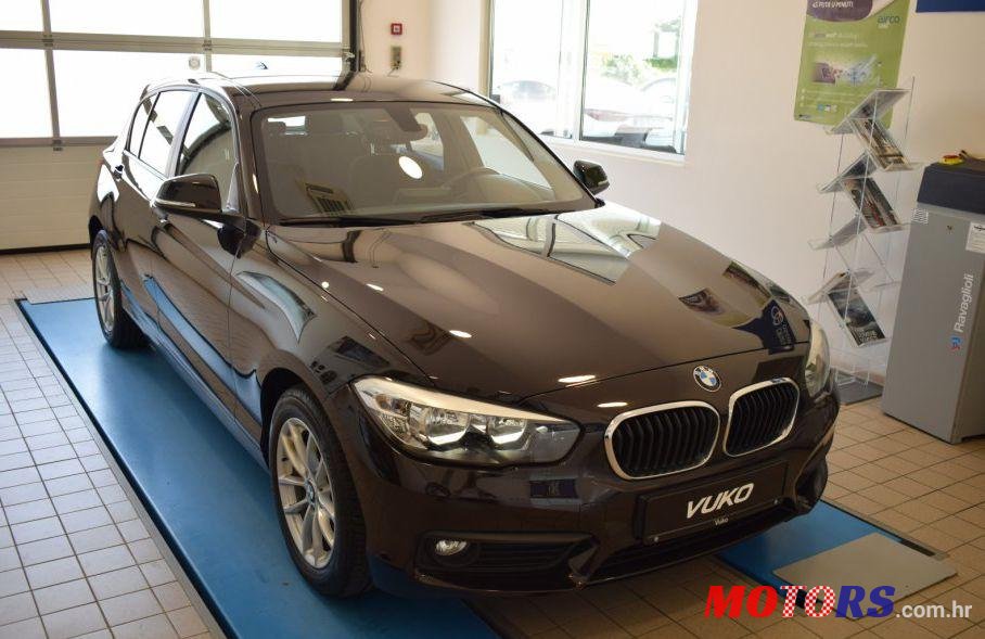 2016' BMW Serija 1 116D photo #1