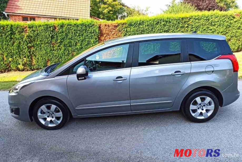2016' Peugeot 5008 1,6 photo #1