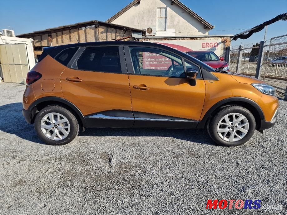 2019' Renault Captur Tce photo #6