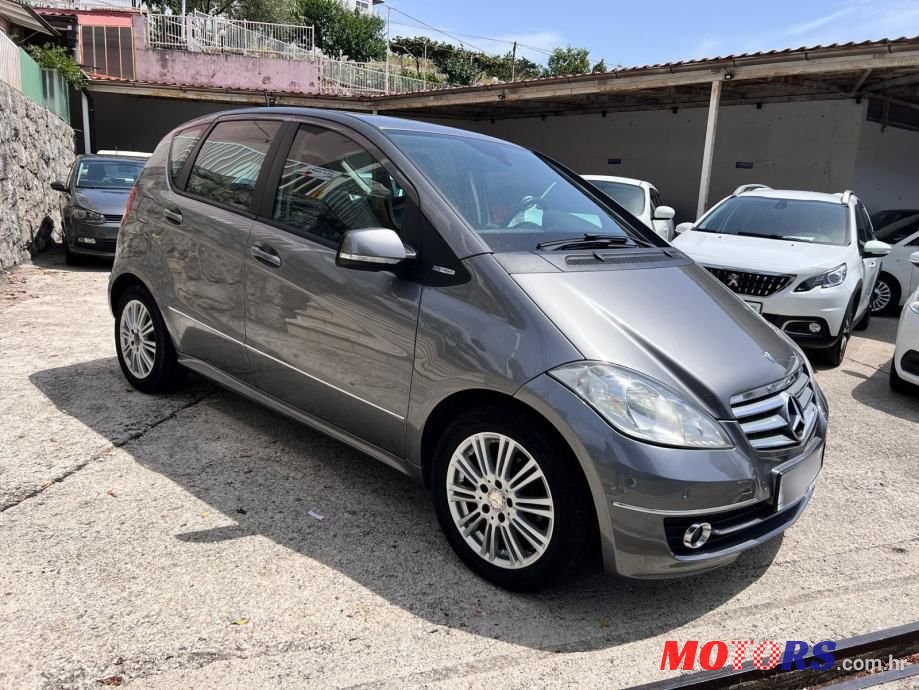 2010' Mercedes-Benz A-Klasa 160 photo #4