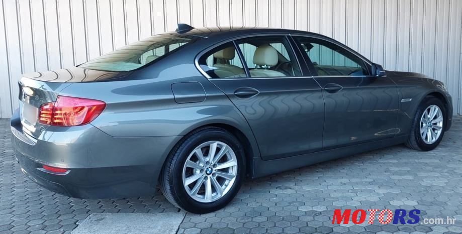 2014' BMW Serija 5 518D photo #6