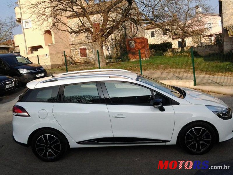 2014' Renault Clio Dci 90 Edc photo #2