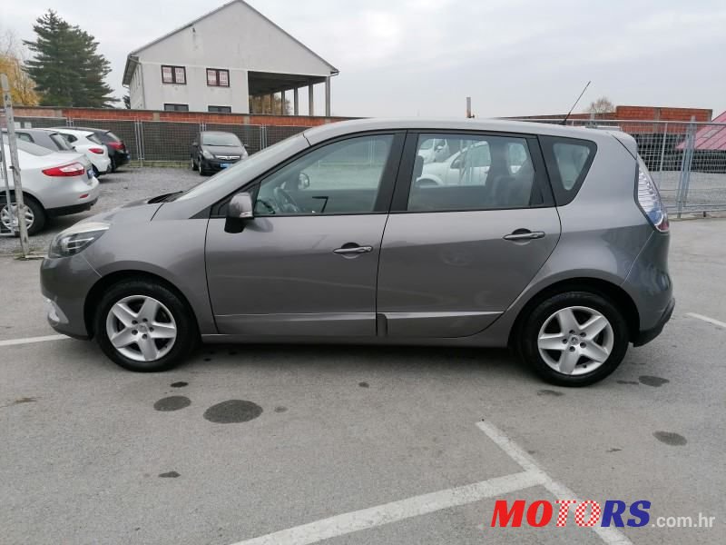 2015' Renault Scenic Dci photo #4