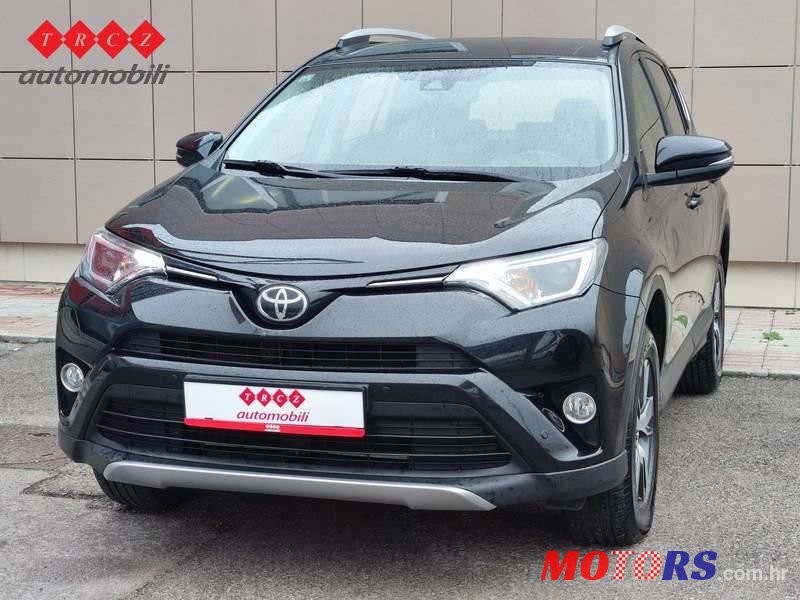 2017' Toyota RAV4 2.0 D photo #1