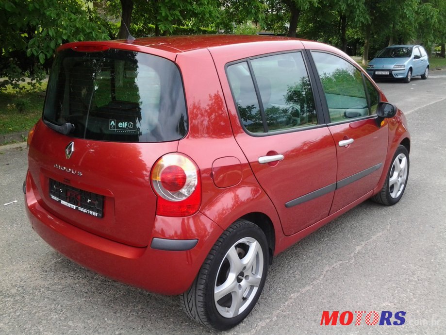2005' Renault Modus photo #2
