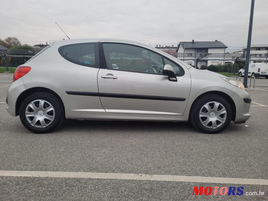 2006' Peugeot 207 1,4 Hdi photo #6