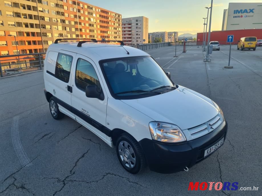 2008' Citroen Berlingo Furgon photo #1