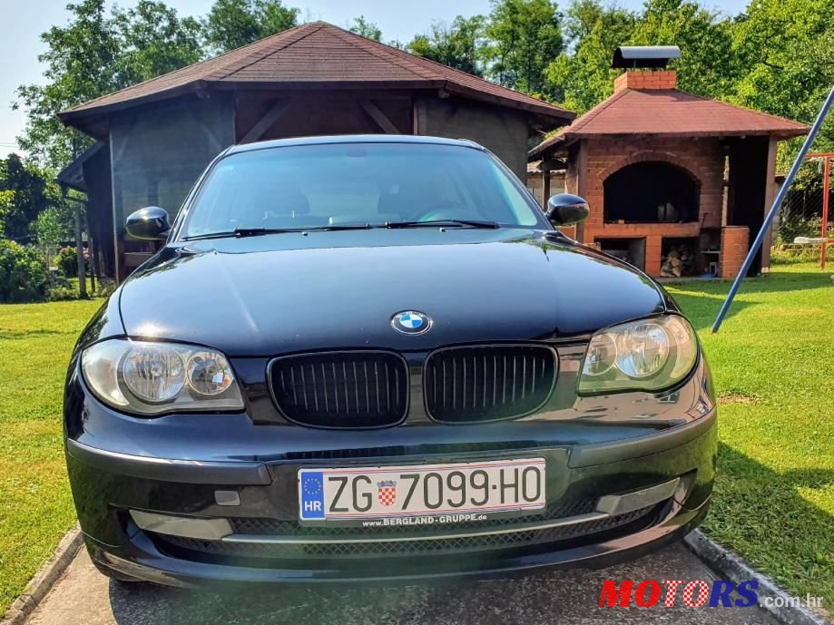 2008' BMW Serija 1 118D photo #1