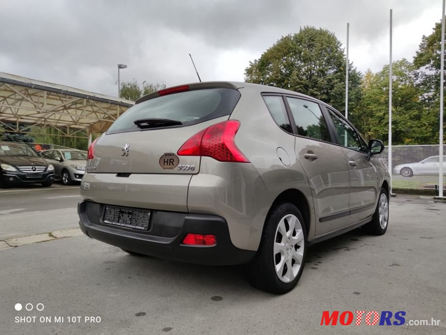 2011' Peugeot 3008 photo #4