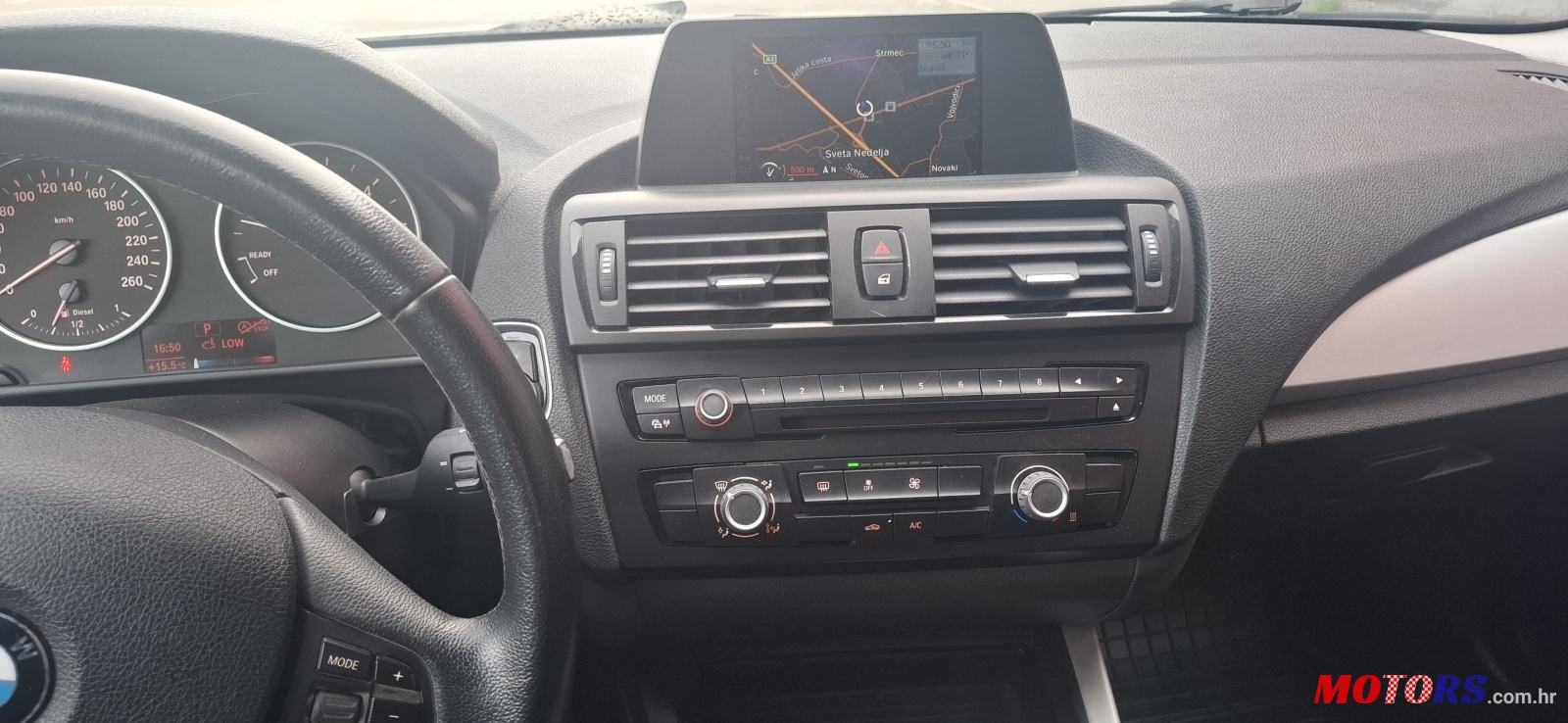 2012' BMW Serija 1 118D photo #6