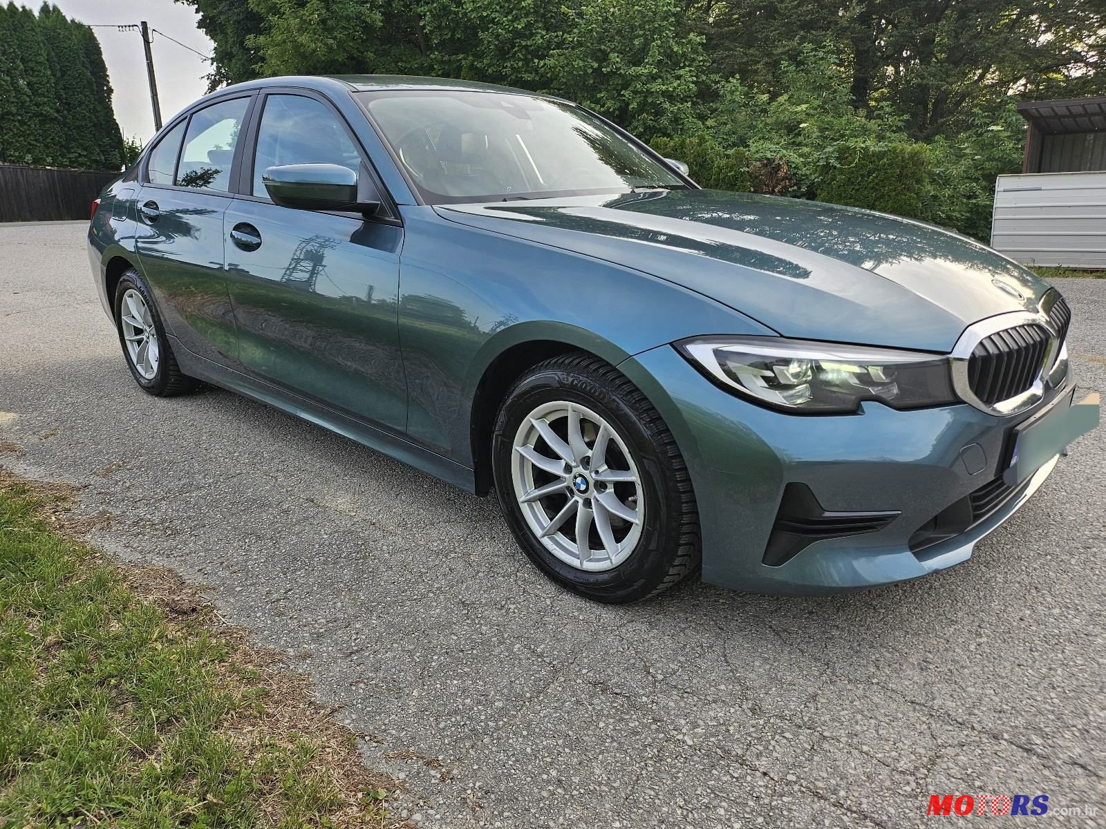 2020' BMW Serija 3 318D photo #2