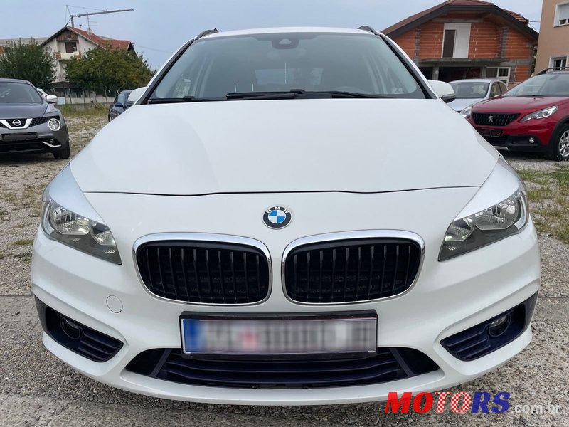 2015' BMW Serija 2 218D photo #4