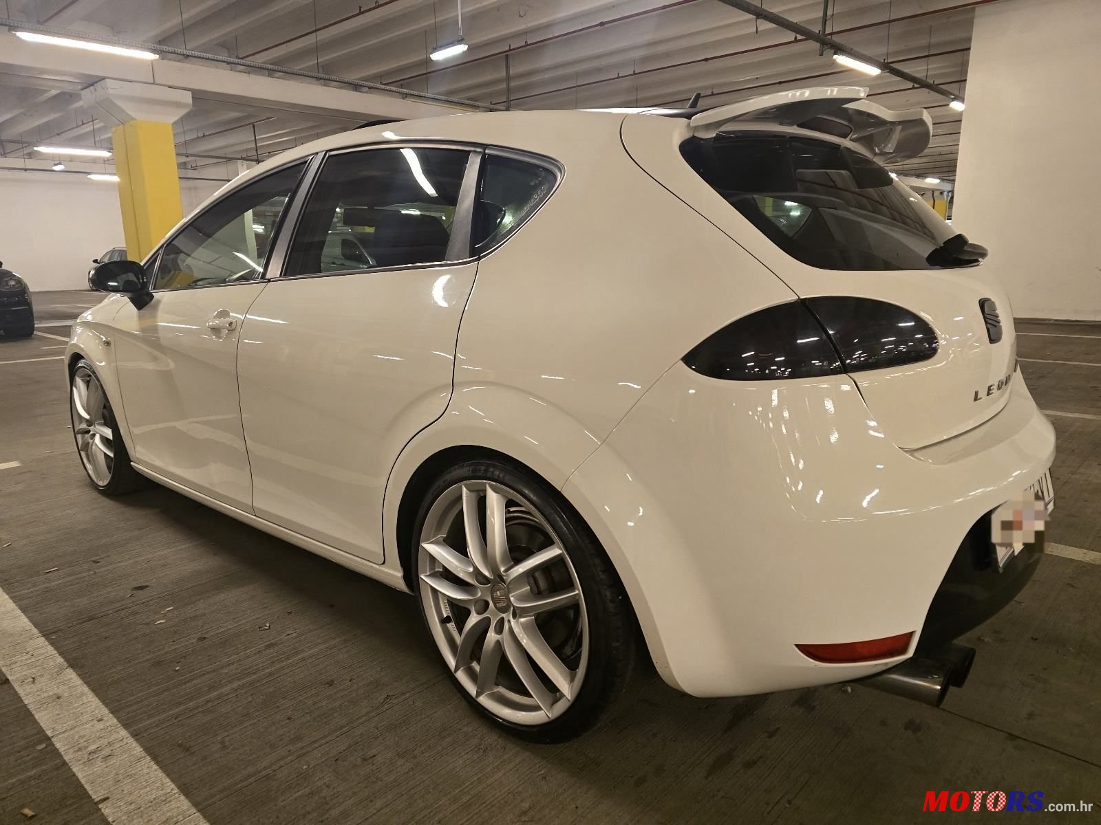 2008' SEAT Leon Fr 2,0 Tfsi photo #3