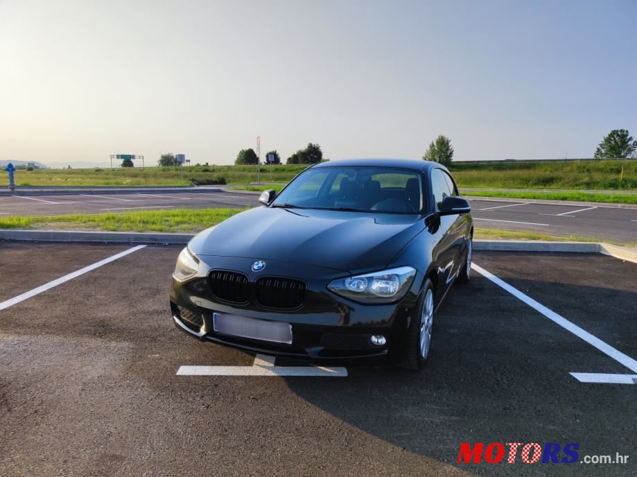 2013' BMW Serija 1 114I photo #2