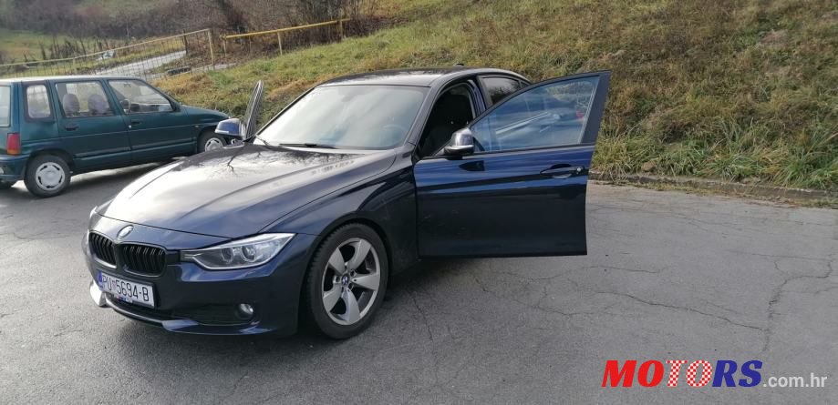 2012' BMW Serija 3 316D photo #2