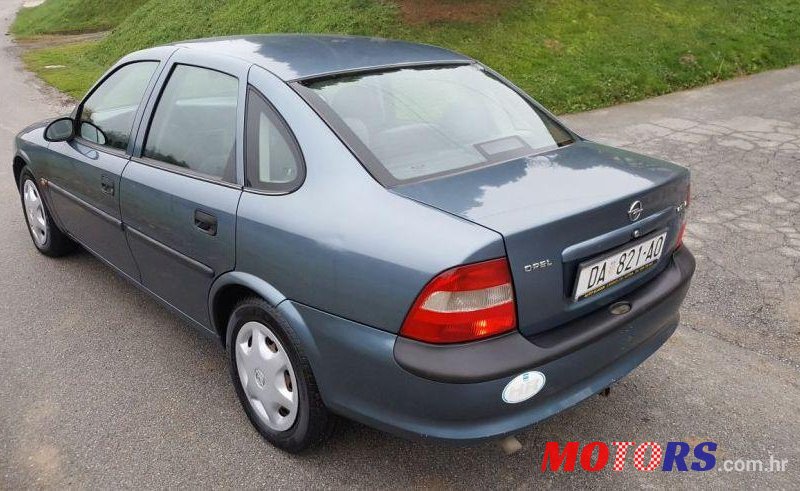 1998' Opel Vectra Gl 2,0 Di photo #1