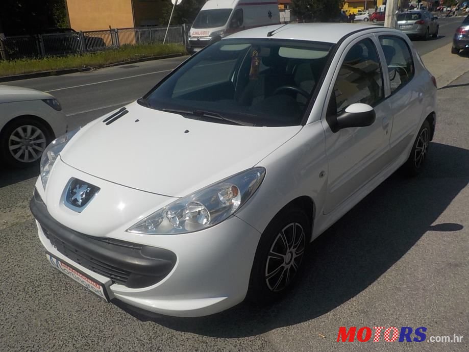 2010' Peugeot 206 photo #1