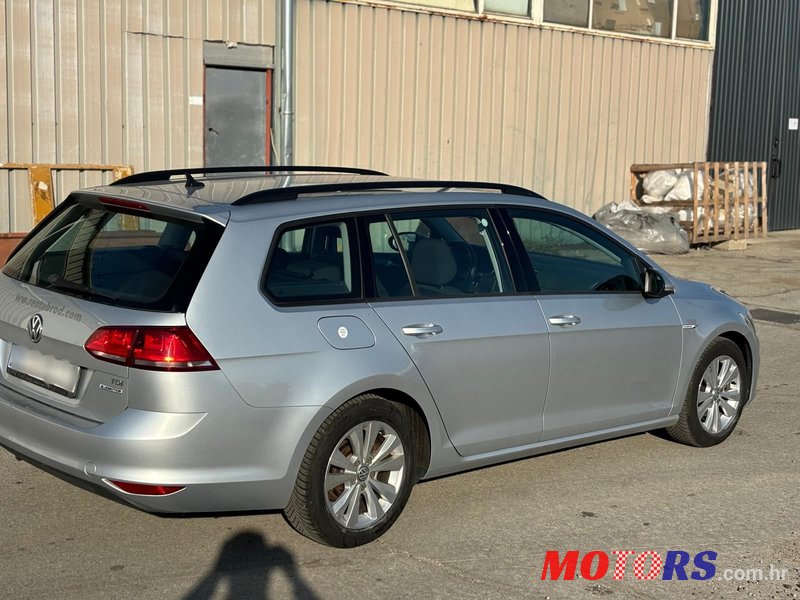2015' Volkswagen Golf VII Variant photo #2