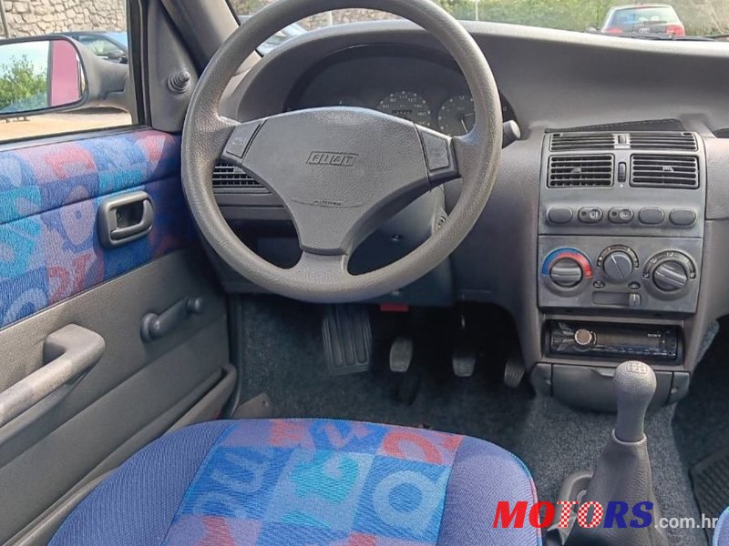 1999' Fiat Punto 55 photo #2